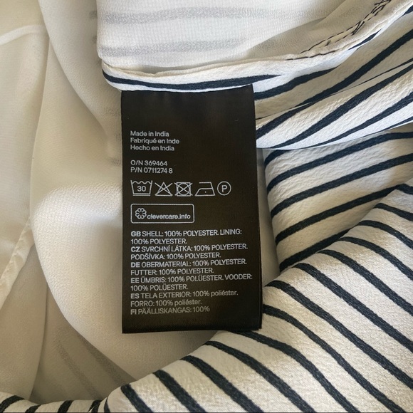 Striped Blouse with Tie Collar Size 6 - Picture 4 of 6